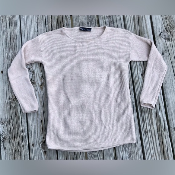 Ladies ESMARA By Heidi Klum Tan Boxy Comfortable & Cute Sweater Top S 4 6 - Picture 2 of 9